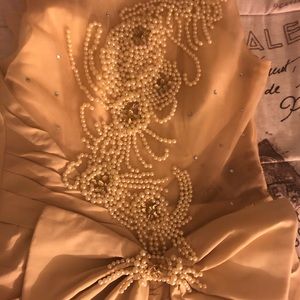 Wedding/Prom dresses